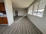 Photo - 650 Muriel Dr