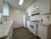Photo - 5754 Hazeltine Ave Condo Unit 3