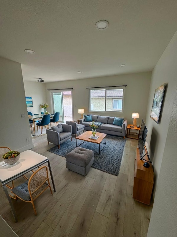 Photo - 17422 Keelson Ln Apartment Unit 3