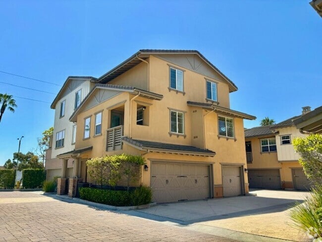 Building Photo - 1428 Windshore Way Unit 1 Rental