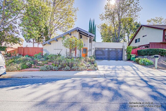 Photo - 770 Silver Cloud St