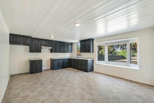 Photo - 8425 Redwood Ave