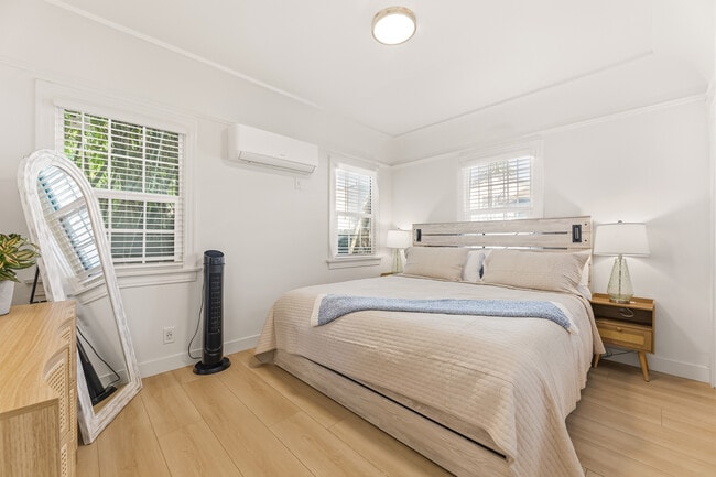 Photo - 734 Redondo Ave Unit 734