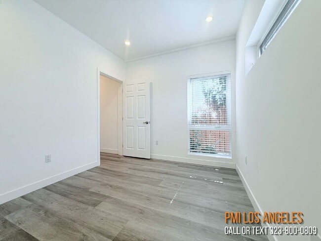 Photo - 1258 Leighton Ave Unit B