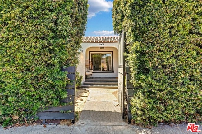 Building Photo - 2901 Redondo Blvd