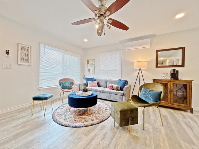 Photo - 5288 Santa Margarita St