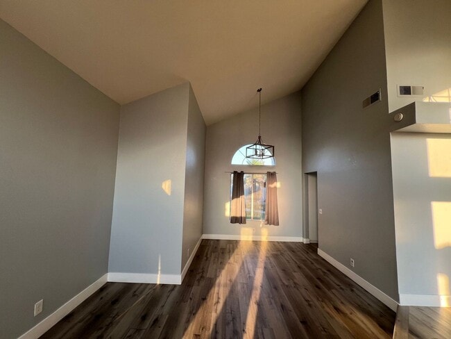 Photo - Beautiful Horsethief Canyon Ranch Home loc...