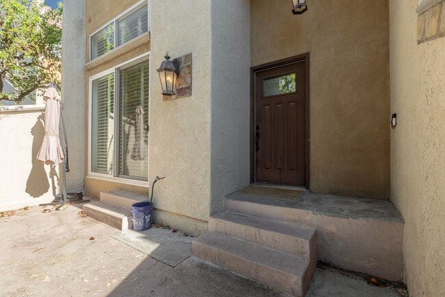 Photo - 21901 Lassen St