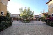 Photo - 16 Savona Ct