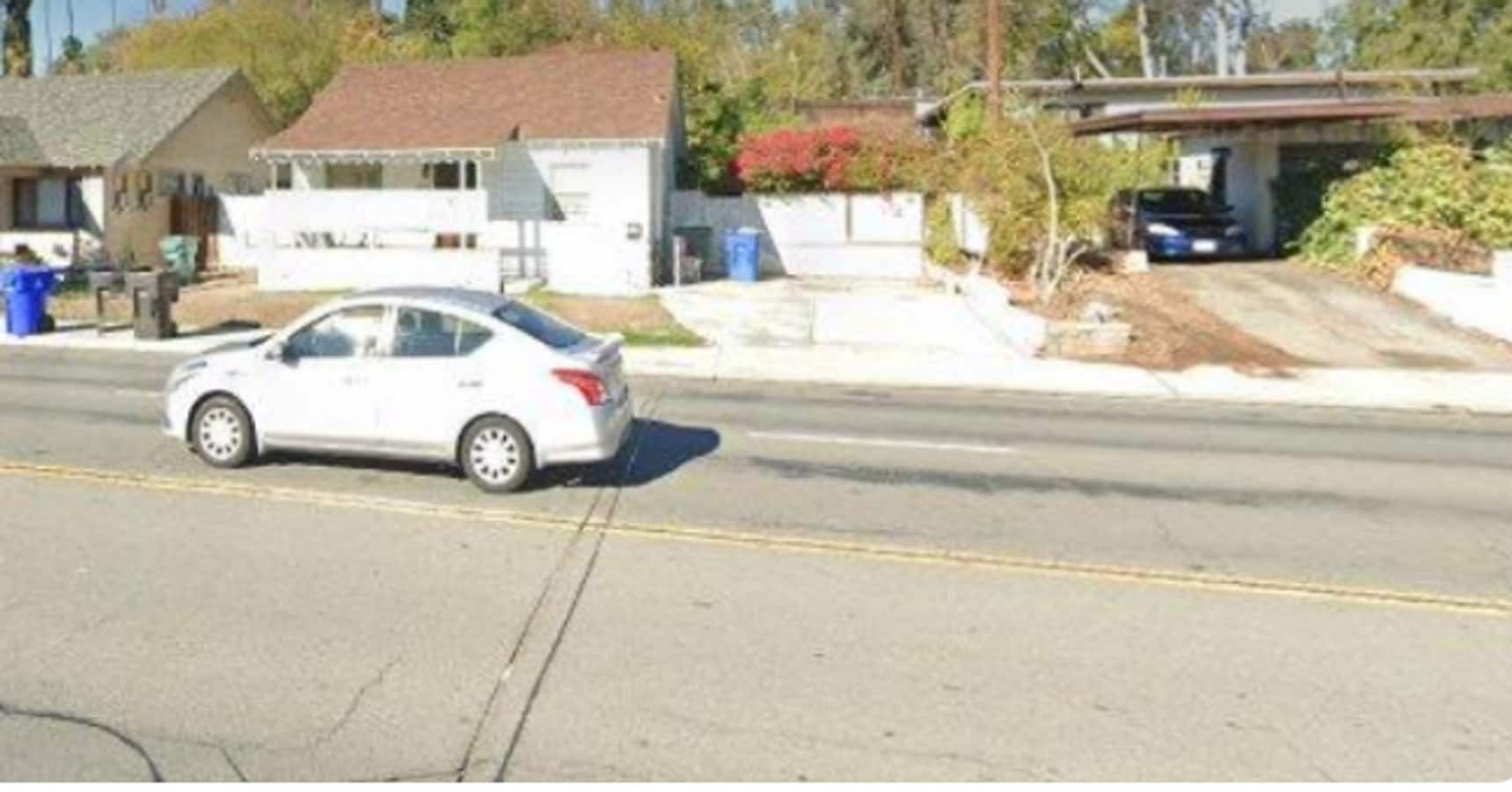 Photo - 4971 Olivewood Ave