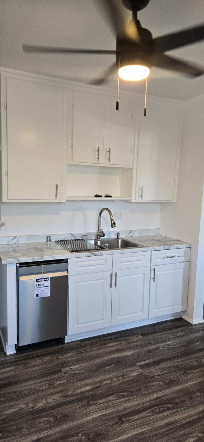 Building Photo - 510 Hartford Ave Unit 510 Rental