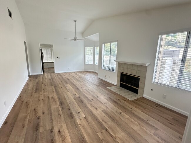 Photo - 22930 Banyan Pl