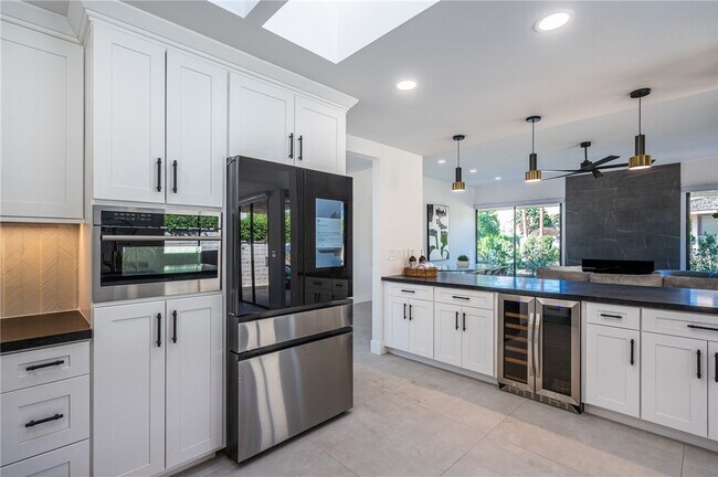 Photo - 21 Dartmouth Dr