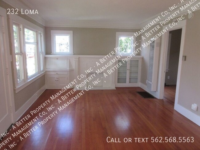 Building Photo - 232 Loma- Rental