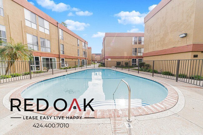 Photo - 17830 Sherman Way Unit 285