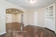 Photo - 10018 Silverton Ave