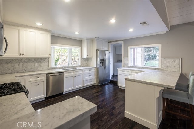 Photo - 2021 Orchard Ln