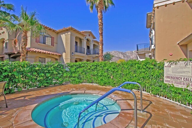 Photo - 50630 Santa Rosa Plz Unit 8