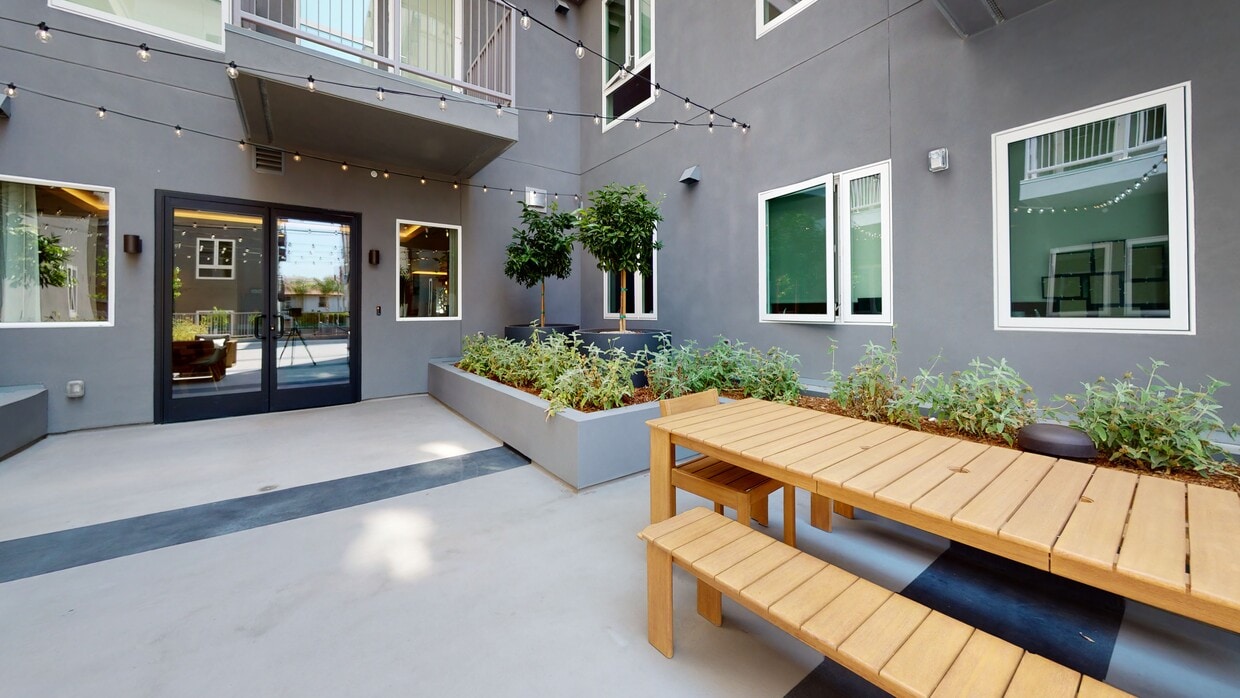 3D Tour - Fedora x Trilby Apartments