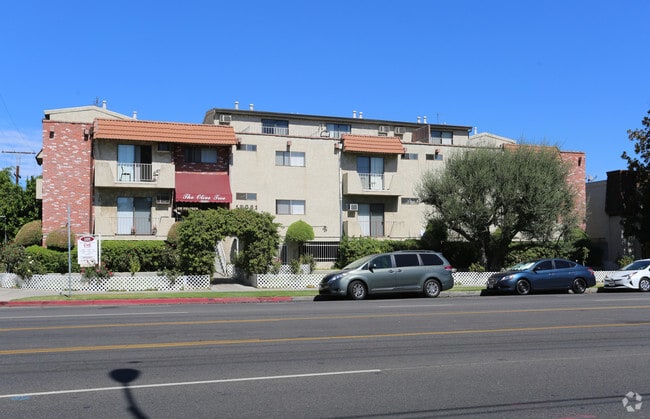 Building Photo - Burbank Laurel Apartments
