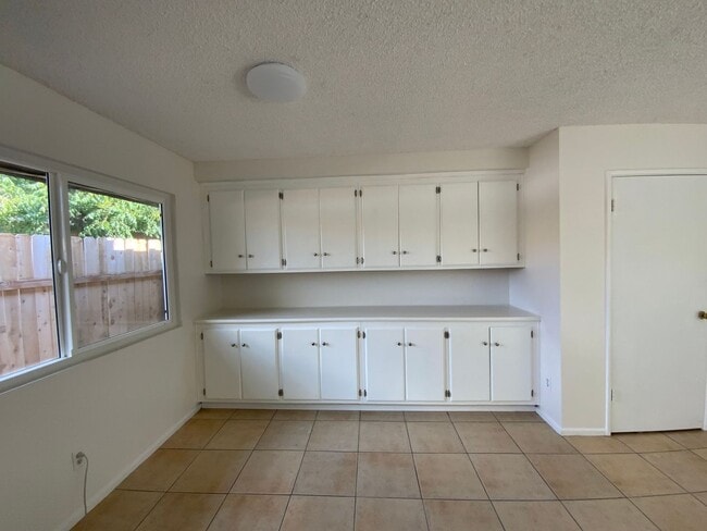 Photo - 3bd/2ba Duplex! - Hemet, CA