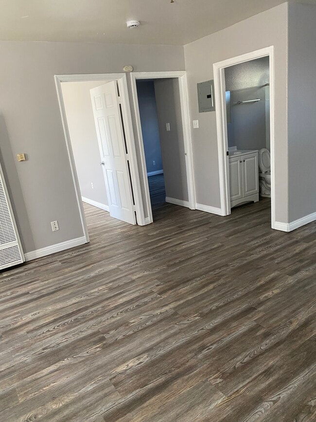 Photo - 1841 E 112th St Unit A