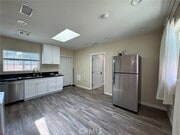 Photo - 434 N Beachwood Dr House