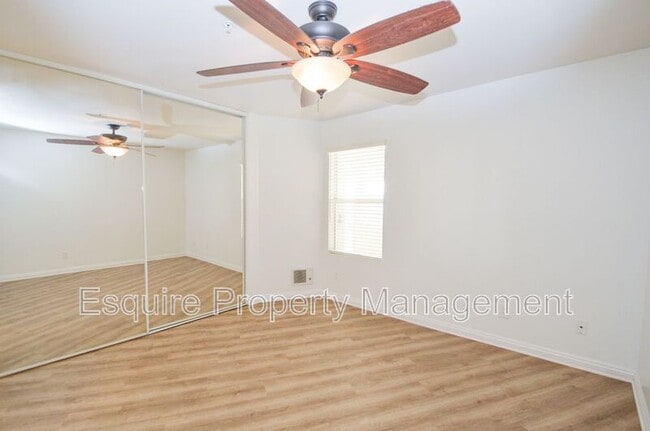 Photo - 2713 Antonio Dr Unit #208