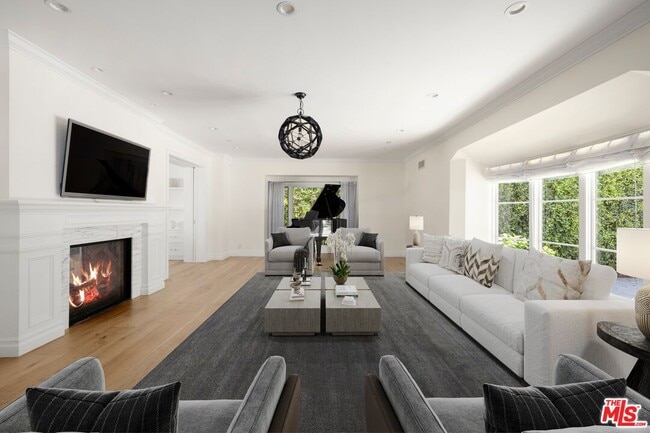 Photo - 1214 Coldwater Canyon Dr