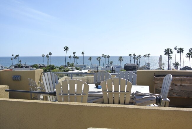 3 Story town home with rooftop deck in Oce... - 3 Story town home with rooftop deck in Oce...