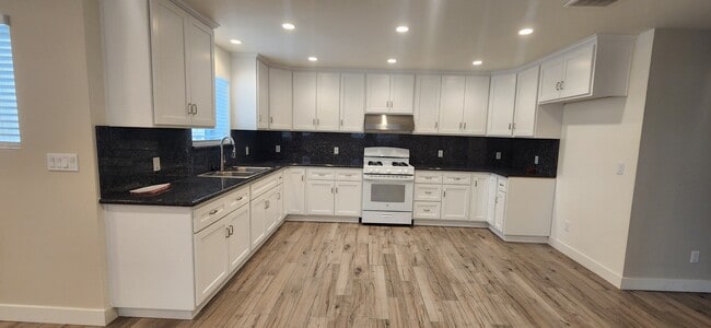 Photo - 3765 Artesia Blvd