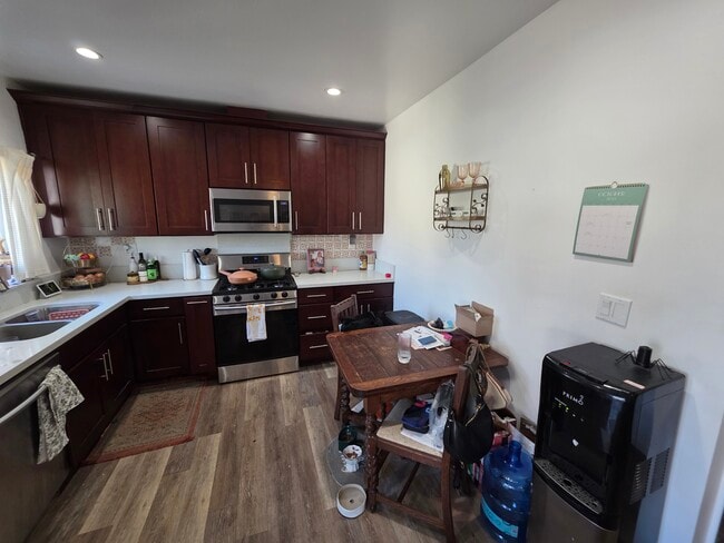 Photo - 1139 Loma Ave