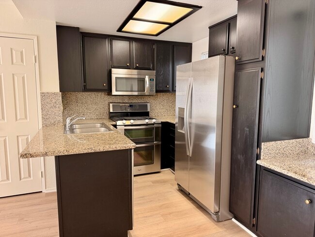 Photo - 10740 Lawler St Unit 10