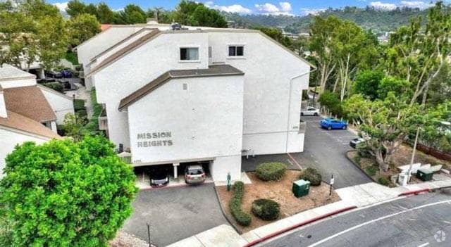 Building Photo - 6255 Rancho Mission Rd Unit 312 Rental