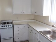 Full Size Kitchen - Park Seville