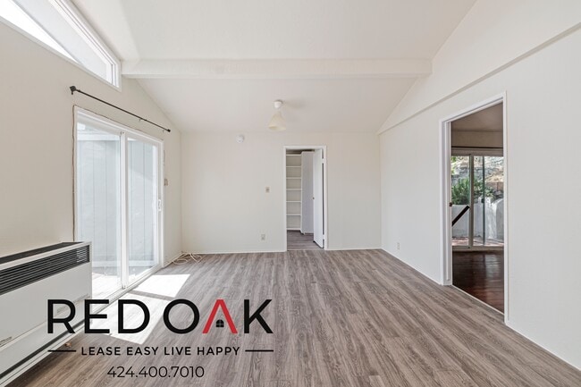 Photo - 474 1/2 Crane Blvd Unit 474 1/2