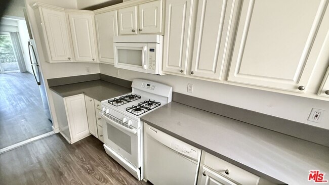 Photo - 11065 W Olympic Blvd