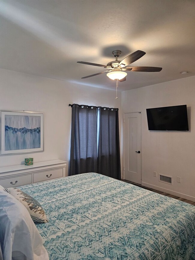 Photo - 540 Orange Ave Unit #3