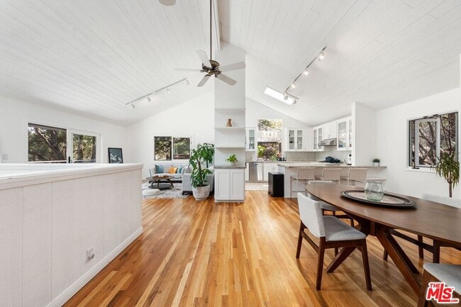 Photo - 22760 Chamera Ln