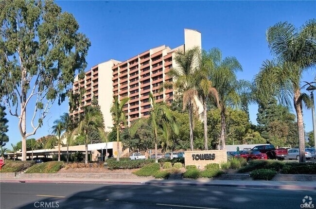 Building Photo - 24055 Paseo Del Lago Unit 201 Rental
