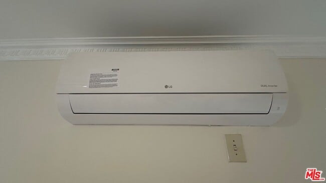 Photo - 3901 4th St Unit 4