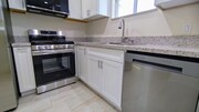 Photo - Newly Remodeled 3 Bedroom 2 Bath with Swee... House