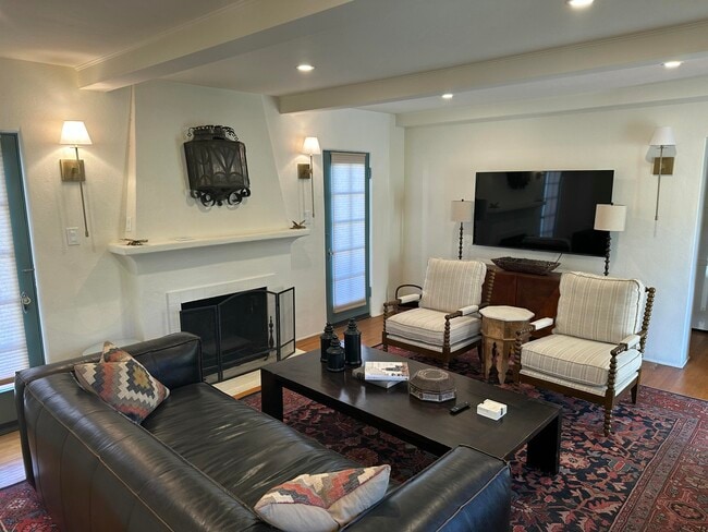 Photo - 840 Indian Canyon Dr Unit A