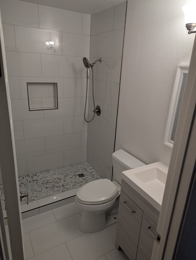 Photo - 72502 Edgehill Dr Unit #1