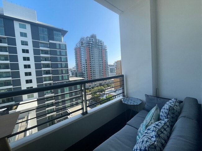 Photo - Downtown Acqua Vista 1 Bedroom Condo! Unit 1207