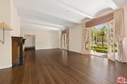 Photo - 1029 Chevy Chase Dr House