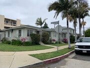 Photo - 2599 Wellesley Ave Unit 2599