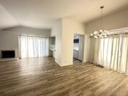 Photo - 1675 N Fairway Cir E