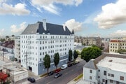 Alternate and Context - French Normandie With Concrete Floors.Gorg... Apartments