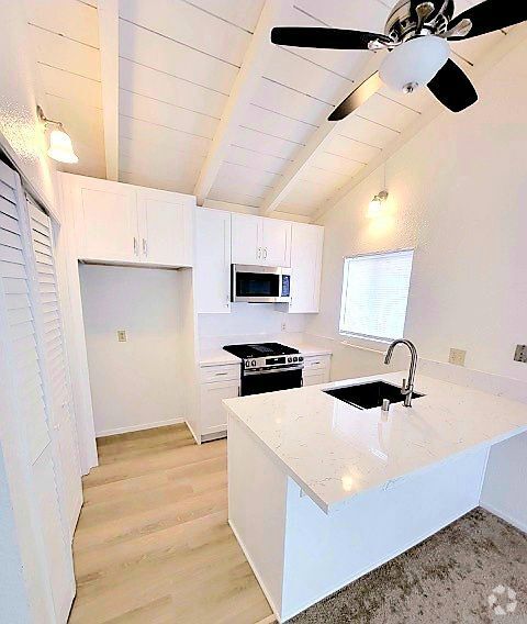 Building Photo - 410 S Orange Ave Rental
